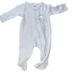 Baby size 0-3 months clothing gender neutral